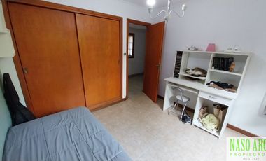 OPORTUNIDAD!!! Importante chalet en venta en Sierra de los Padres. Gas Natural