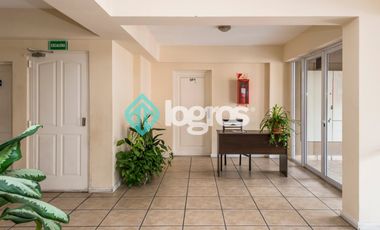 Departamento en venta de 3 dormitorios con cochera en Microcentro