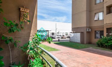 Departamento en venta de 3 dormitorios con cochera en Microcentro