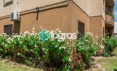 Departamento en venta de 3 dormitorios con cochera en Microcentro