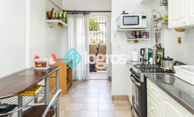 Departamento en venta de 3 dormitorios con cochera en Microcentro