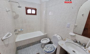 Hermoso duplex en venta en Los Perales pasos calle Reina Mora