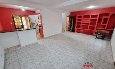 Hermoso duplex en venta en Los Perales pasos calle Reina Mora
