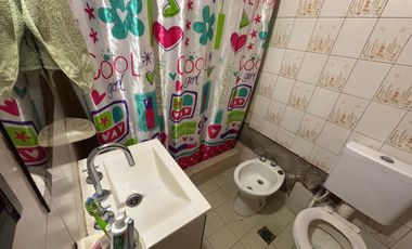Venta Casa en PH y cochera. Caisamar