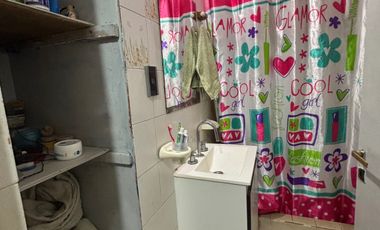 Venta Casa en PH y cochera. Caisamar