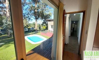 OPORTUNIDAD, BAJO SU VALOR. Casa en venta en Sierra de los Padres - Apta crédito