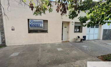 Casa en venta de 2 dormitorios c/ cochera en 9 de Julio