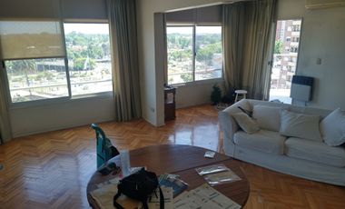 Departamento en alquiler de 3 dormitorios c/ cochera en Torres de Tigre