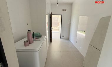 Amplio salón tipo quincho en venta – Bosque del Ceibal 1, San Antonio