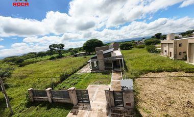 Amplio salón tipo quincho en venta – Bosque del Ceibal 1, San Antonio