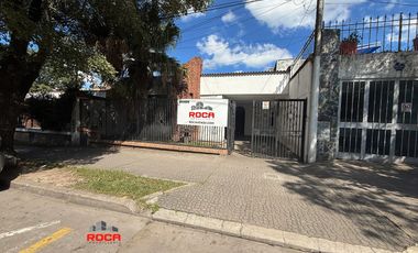 Amplia casa en venta en Barrio Gorriti