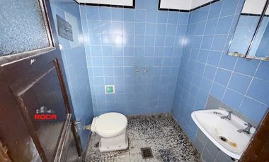 Amplia casa en venta en Barrio Gorriti