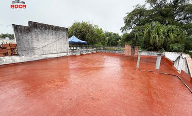 Amplia casa en venta en Barrio Gorriti