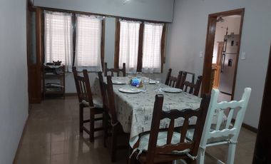 Chalet + Loft IDEAL 2 familias/ OPCIONAL lote lindero 300mts2 para venta