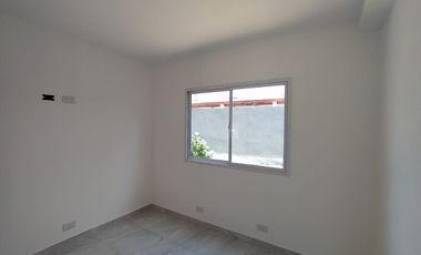 Departamento en venta de 2 dormitorios c/ cochera en San Bernardo