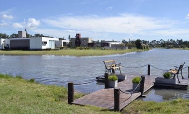 CLUB DE CAMPO POSADA DE LOS LAGOS - LOTE 998M2 - Ruta 2 km 72