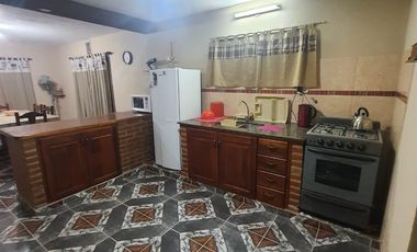 00062 Inmejorable casa para 8 c/cochero en Villla Cura Brochero