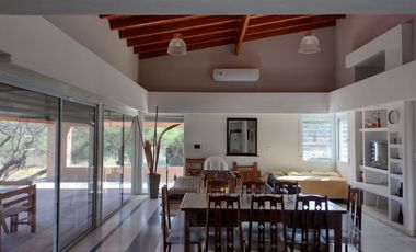 00066 Confortable casa en Barrio Privado Costa Mallea para 6 personas c/pileta