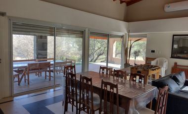 00066 Confortable casa en Barrio Privado Costa Mallea para 6 personas c/pileta