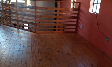Casa en venta de 5 dormitorios c/ cochera en San Bernardo
