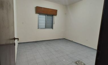 Casa en venta de 2 dormitorios en Florencio Varela