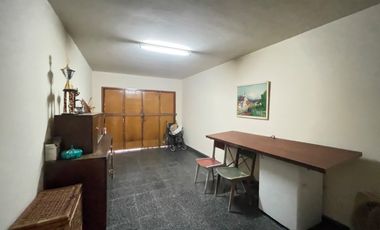 Casa en venta de 2 dormitorios c/ cochera en 9 de Julio