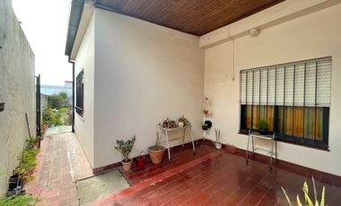 Casa en venta de 2 dormitorios c/ cochera en 9 de Julio