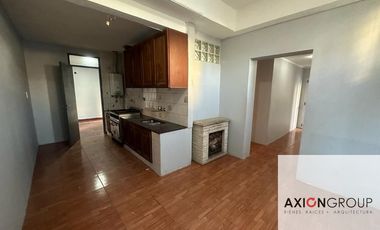 Espora e/ 32 y 33 - CASA (BERISSO)