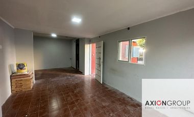 Espora e/ 32 y 33 - CASA (BERISSO)