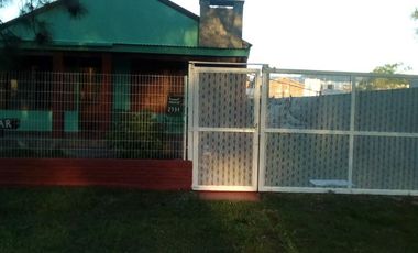 Casa en venta de 2 dormitorios c/ cochera en San Bernardo