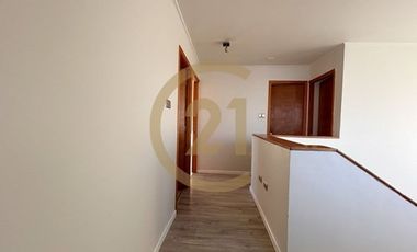Se arrienda casa en Rosario de Peñuelas