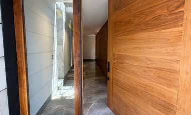 Venta de Casa en Bosque de Palmas