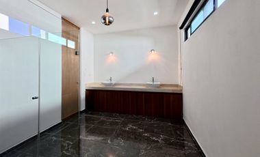 CASA VENTA MÉRIDA, 4 HABITACIONES, ALBERCA, 559 DE CONSTRUCCIÓN, BELLAVISTA, DZITYÁ.