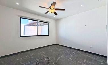 CASA VENTA MÉRIDA, 4 HABITACIONES, ALBERCA, 559 DE CONSTRUCCIÓN, BELLAVISTA, DZITYÁ.