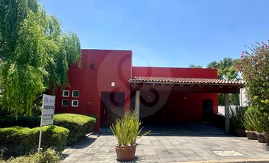 Casa en renta en Club de Golf los Encinos