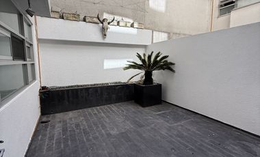 Departamento en renta con terraza privada