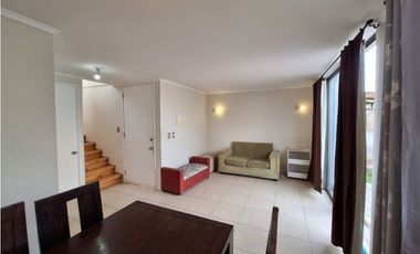 Venta de casa 3D 2B 1E en Vista Cordillera Los Andes