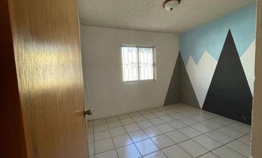 Casa de Dos NIveles en Hacienda Real Tonala