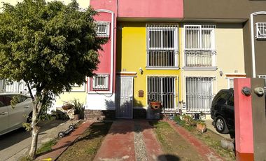 Casa de Dos NIveles en Hacienda Real Tonala
