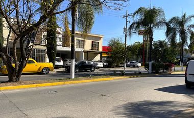 Casa de Dos NIveles en Hacienda Real Tonala