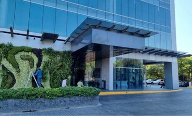 Oficina en renta en El Country Club