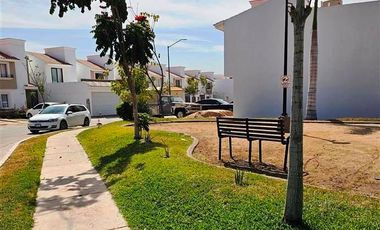 Se vende casa en Portabelo, sector hospital general