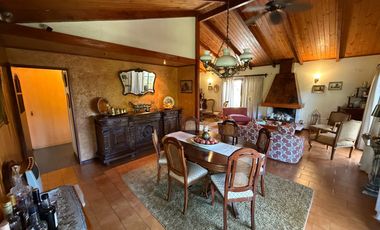 TERRENO DE 16450M2 CON CASA, PISCINA, OFICINA Y GALPÓN