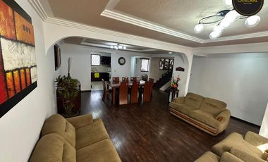 Casa de venta en Totoracocha – código:21687