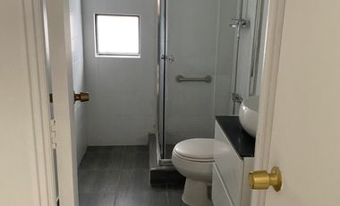 DEPARTAMENTO PRIMER PISO 2 DORMITORIOS 2 BAÑOS