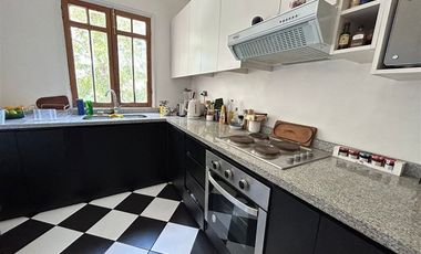 Casa en Arriendo en Metro República