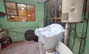 VENTA CASA CANAL RIO CHURUBUSCO, CUCHILLA RAMOS MILLAN SOLO RECS. PROPIOS POR UNIDADES RENTABLES.