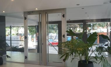 Hermoso monoambiente con Balcon, Parrilla, Pileta