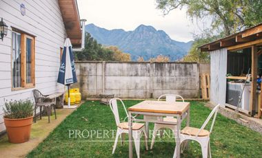 Venta de propiedad con dos casas en sector residencial de Pucón
