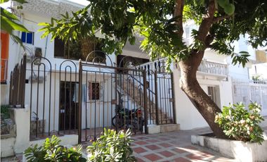AMPLIA CASA EN VENTA - LOS ANDES